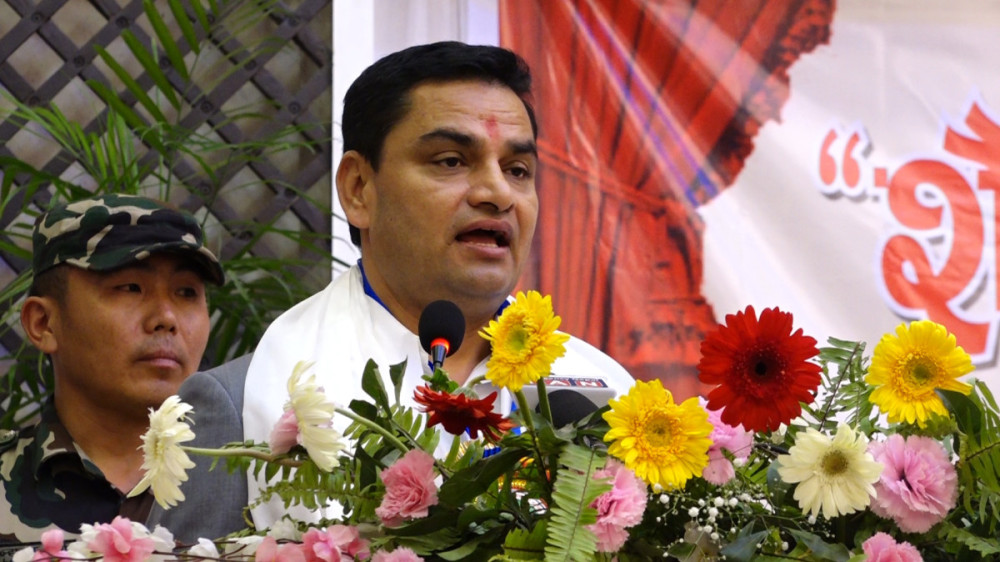 सरकार एक्लैले निःशुल्क स्वास्थ्य, शिक्षा उपलब्ध गराउन सक्दैनः मन्त्री पौडेल