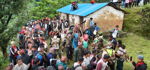 विपत्ति टार्ने विश्वासमा अर्खामा लाटानाच नाच्ने परम्परा
